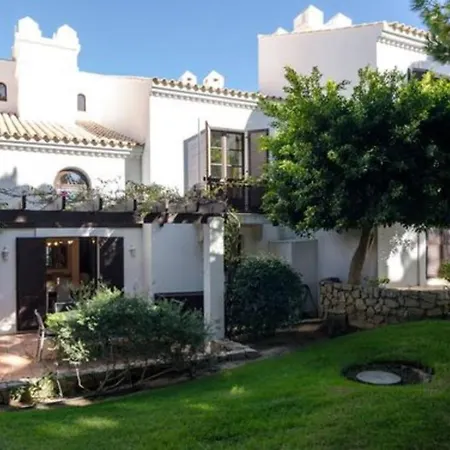 Casa Sarah-5 Star In Falesia